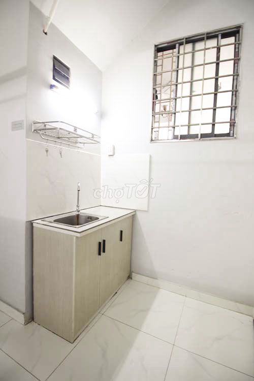 Rent a clear guard room off the Republic-Đồ Sơn near tsn airport.