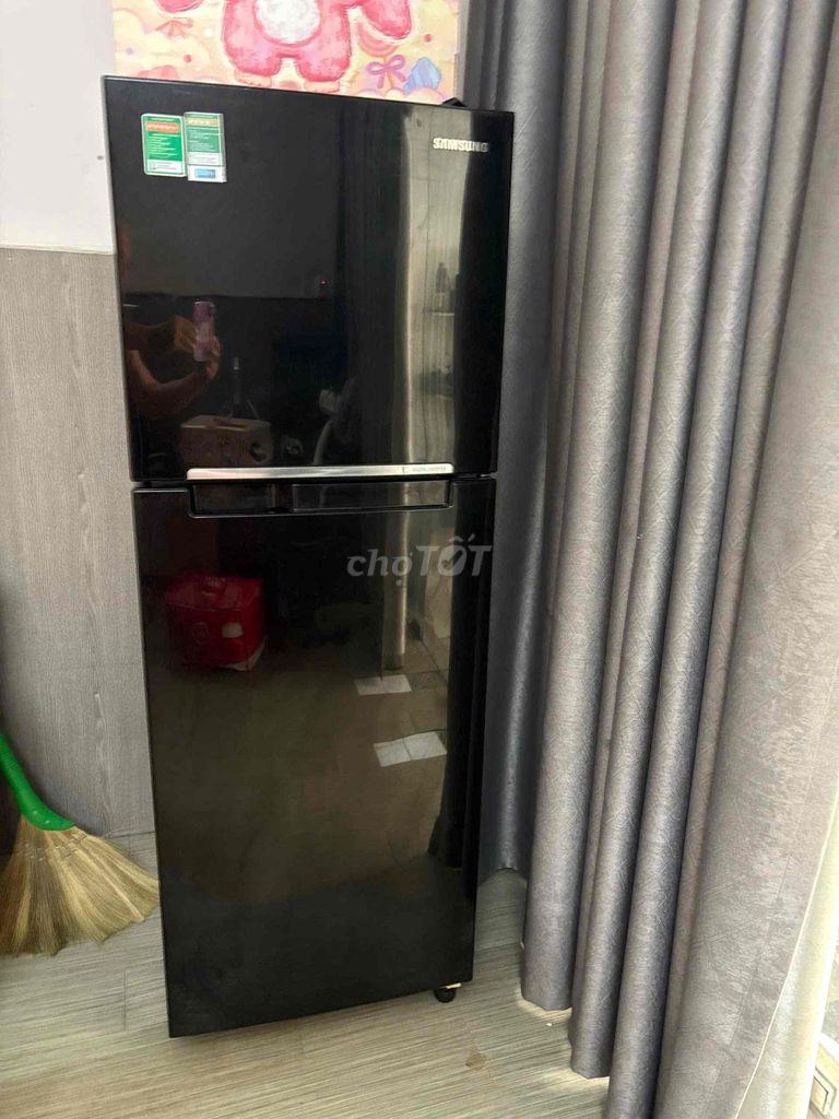 Room 70m2 service room has two large balcony bedrooms.
