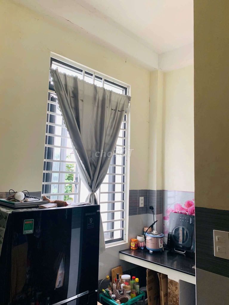 Home level Phan Huy Ích.