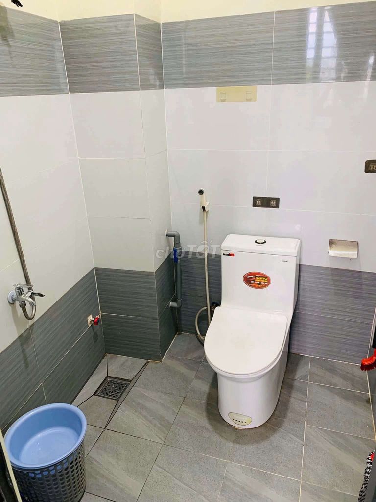 Home level Phan Huy Ích.