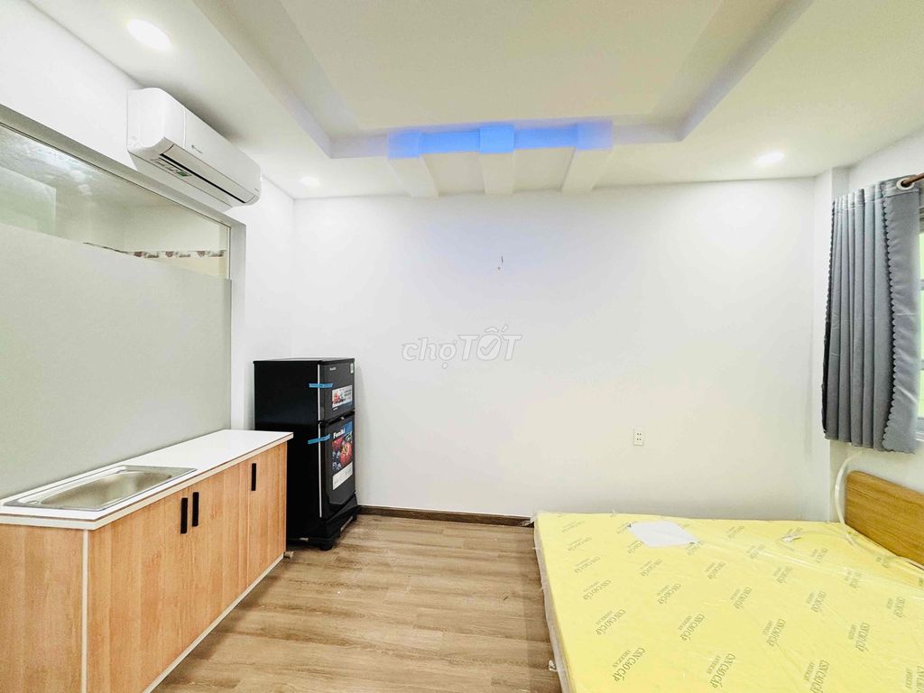 Rent a new room full of furniture