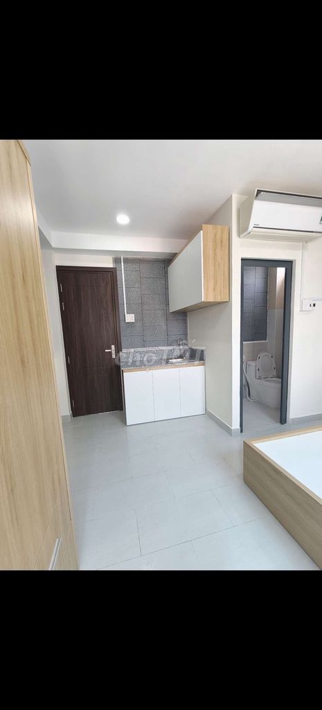 Lâm Văn Bền new room, full interior. Public Window