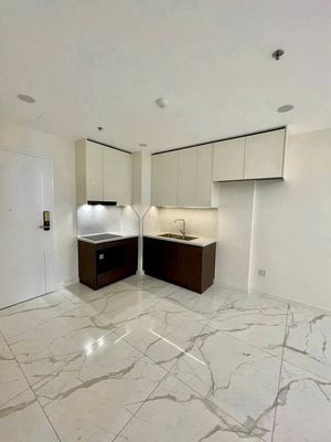 Sunshine Sky City rents two bedrooms, two ntcb toilets, only 13 million.