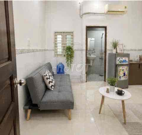 The studio is full of furniture - which is the new quarter - close to huit - many conveniences
