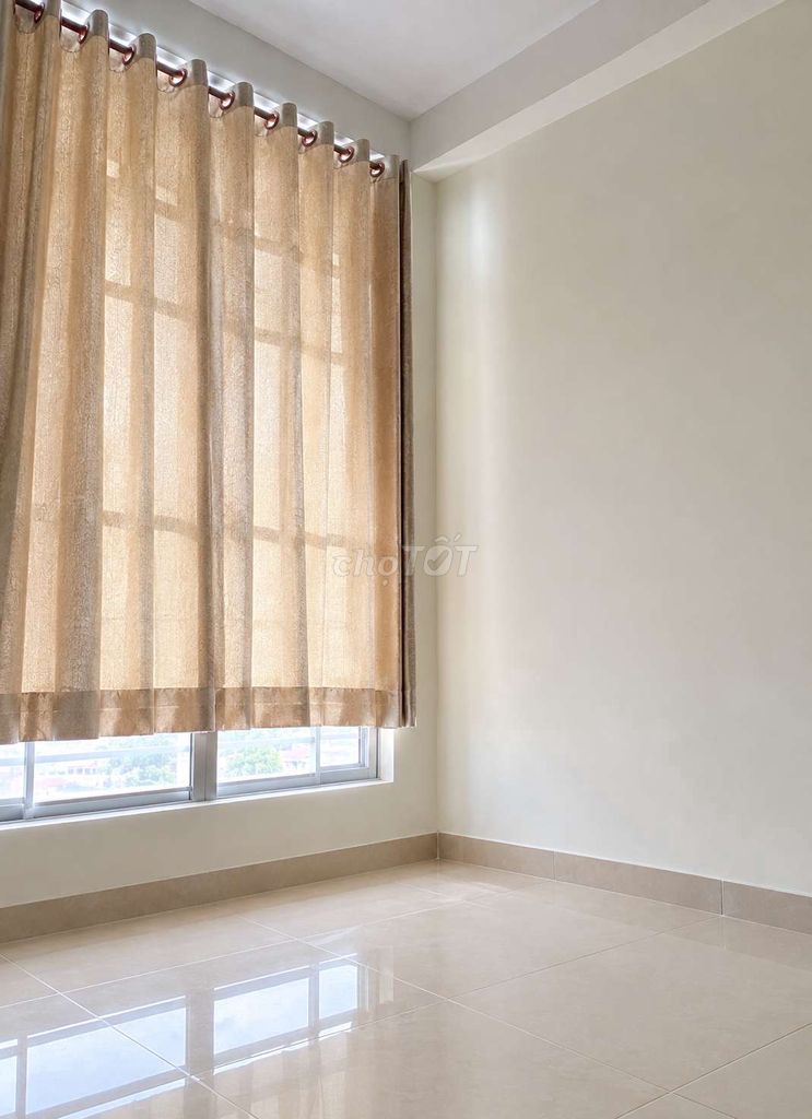 Rent room downtown in District 3