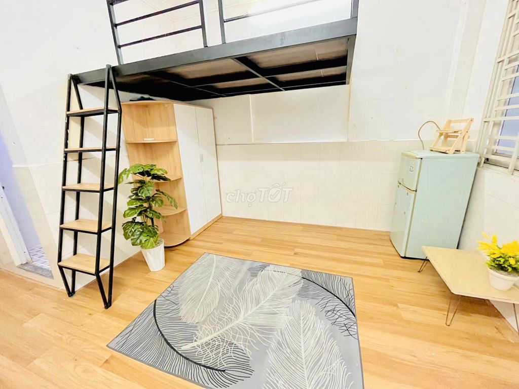 Room is available - District 4 - balcony