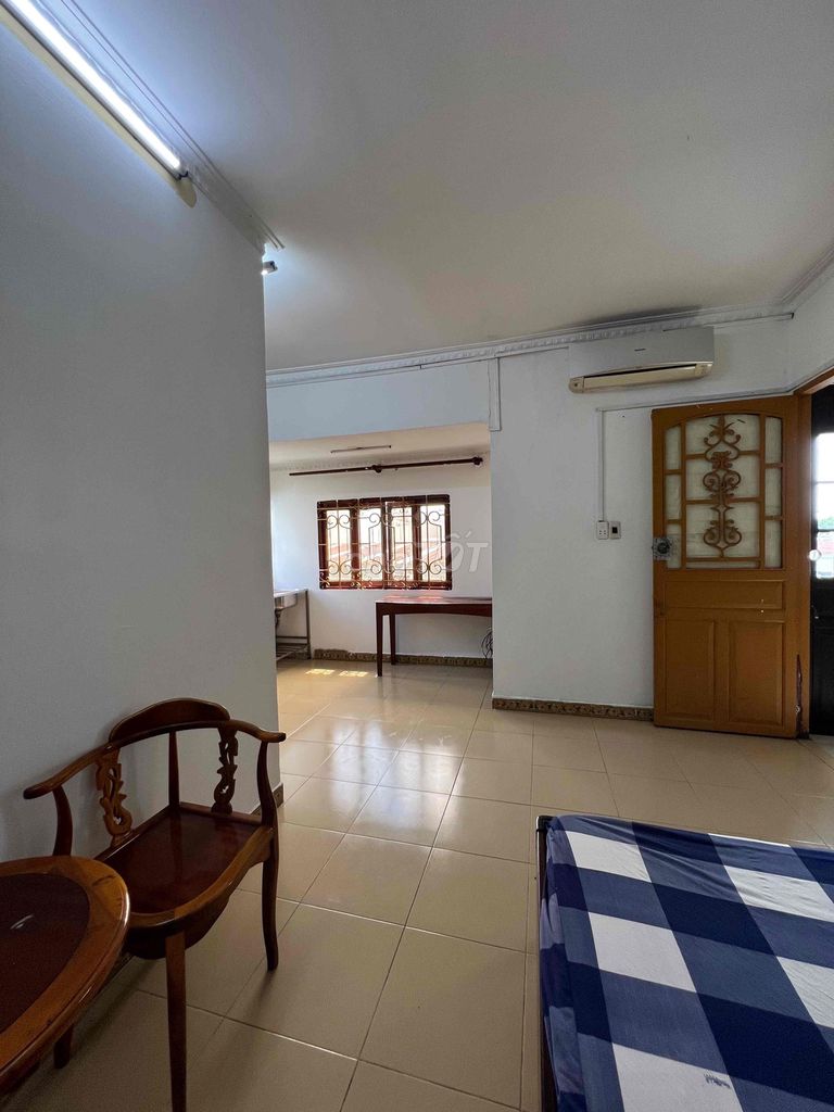 Rent a good hotel at Bình Chiểu Thủ Đức