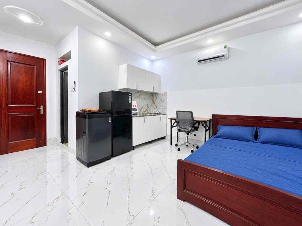 Rent a private washing machine at Lạc Long Quân