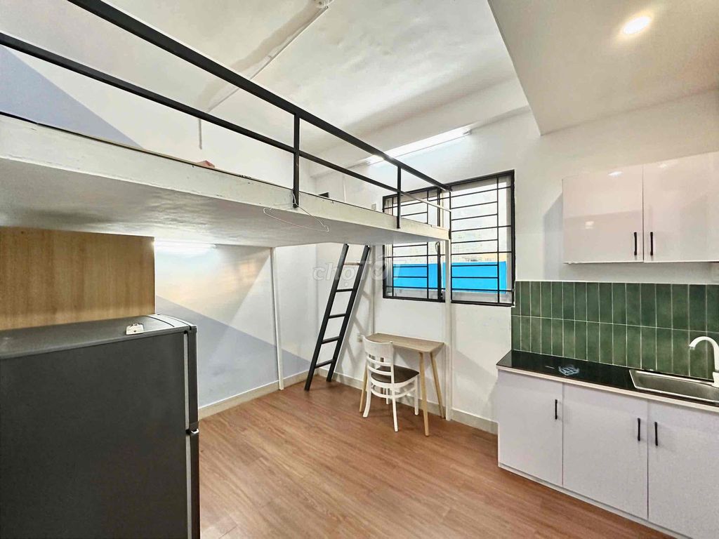 Lê Lợi room, 3.8 million a month.