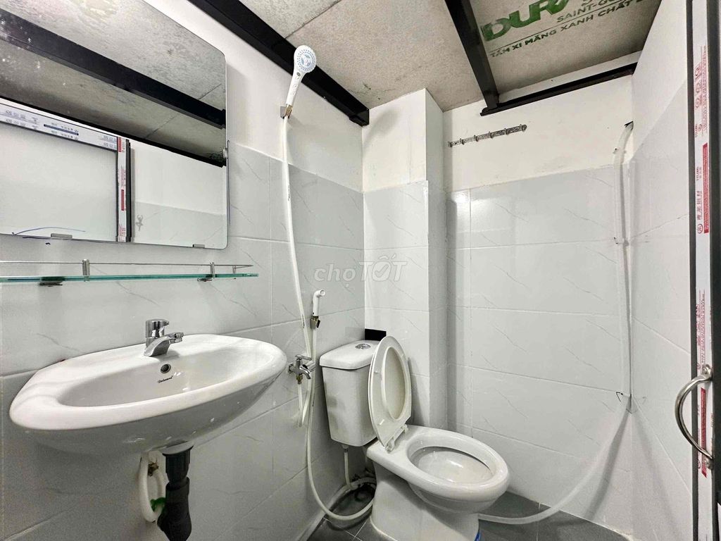 [ Rent] The average room, 3.8 million-- Bàu Cát 5, P. new envelope