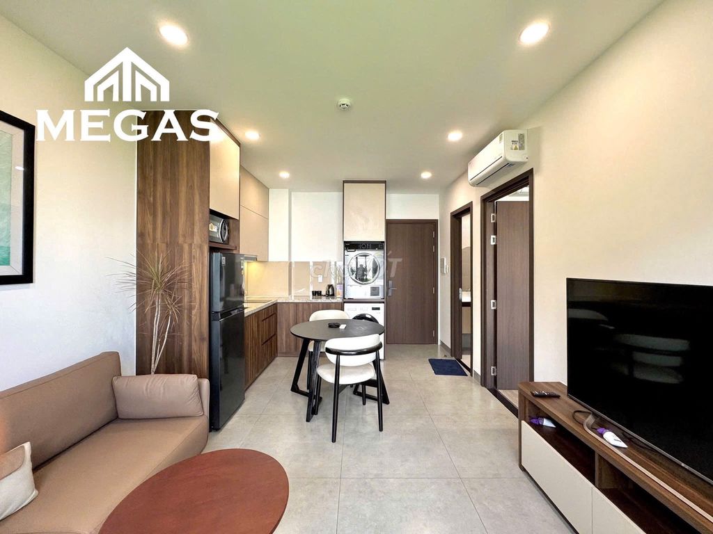 A separate balcony kitchen near lakeview, globalcity
