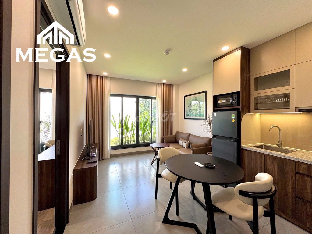 A separate balcony kitchen near lakeview, globalcity