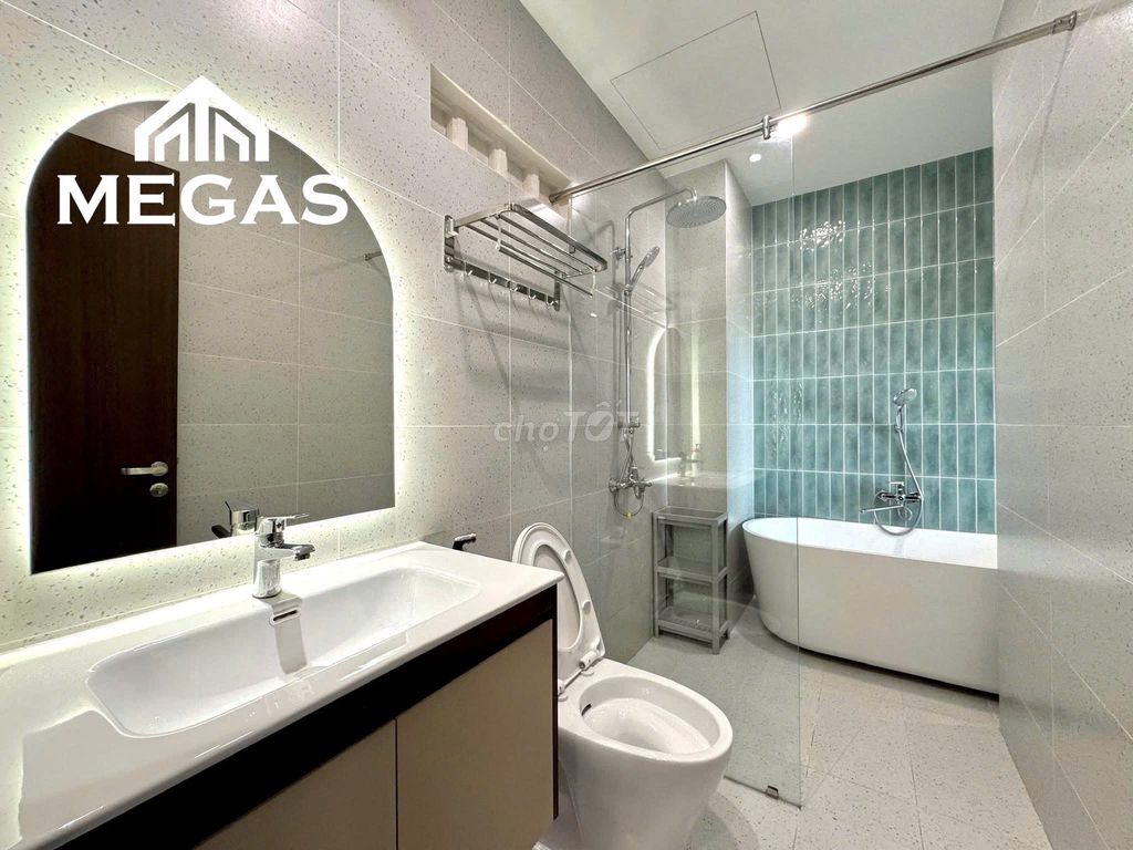 A separate balcony kitchen near lakeview, globalcity