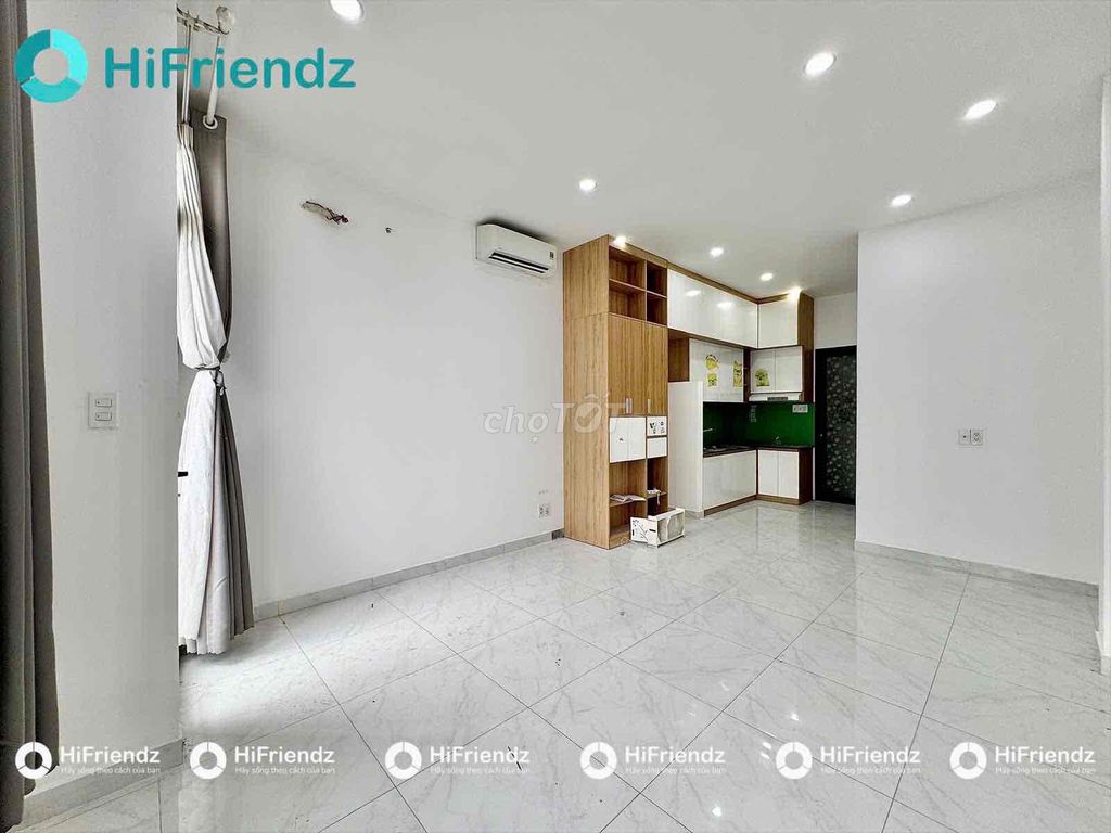 Studio balconies full interiors Right byart Ponhem