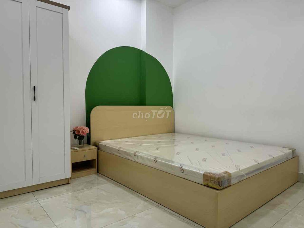 Room 65 m 2 service room 1 bathroom Full interior large