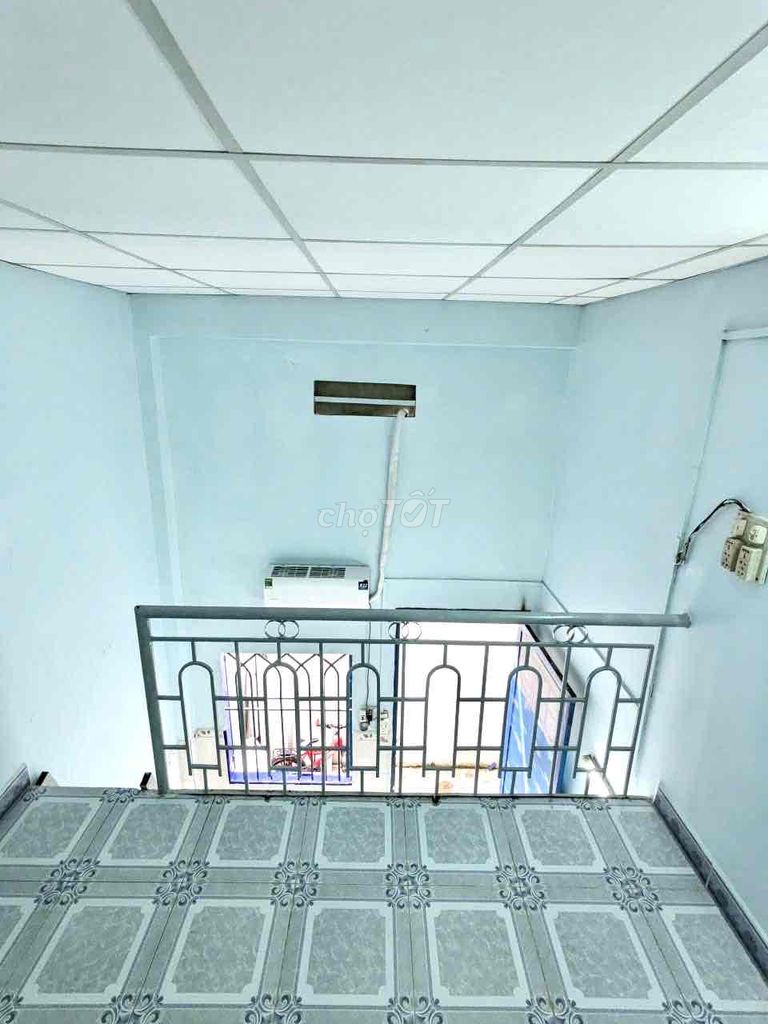Room 20 M2 has Tân Thới Nhất.