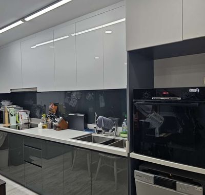 Rent an apartment in Funky, District 7, next to the Vietcong hospital