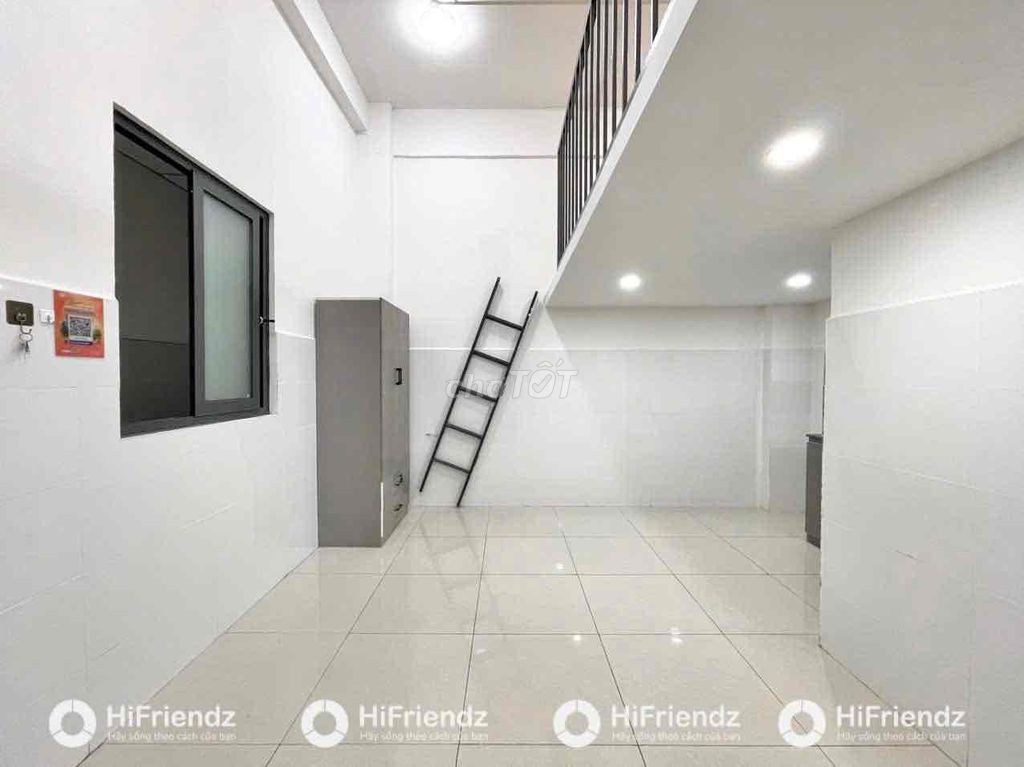 The guard's room is in the bathroom - furniture - free time - not jointly.