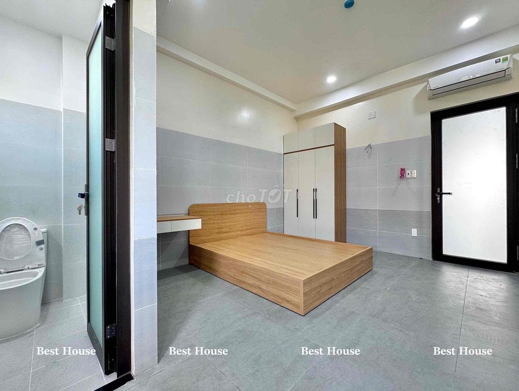 The new service apartment is a low-priced full interior at Tây Thạnh