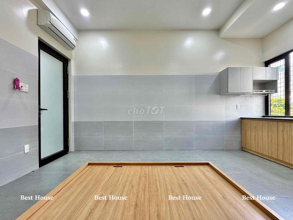 The new service apartment is a low-priced full interior at Tây Thạnh