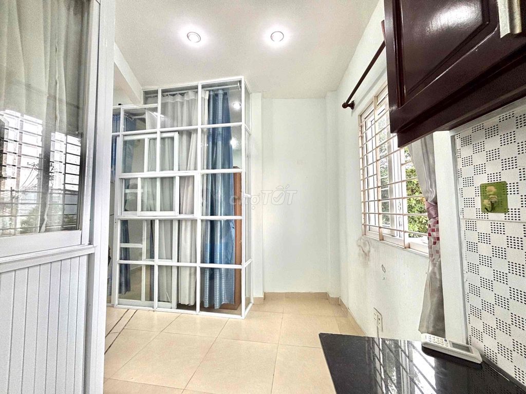 Rent two bedrooms, two balconys