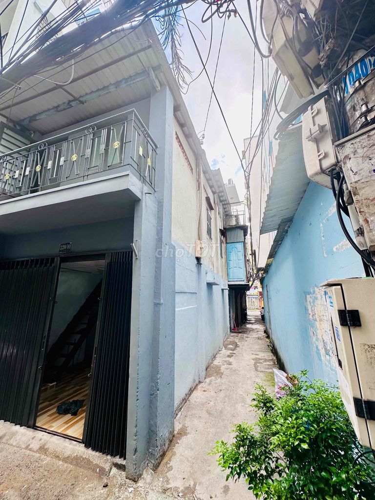 Car alley room - next to viettel post