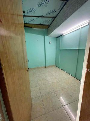 An Bình on the second floor, 10th security, 5th District.