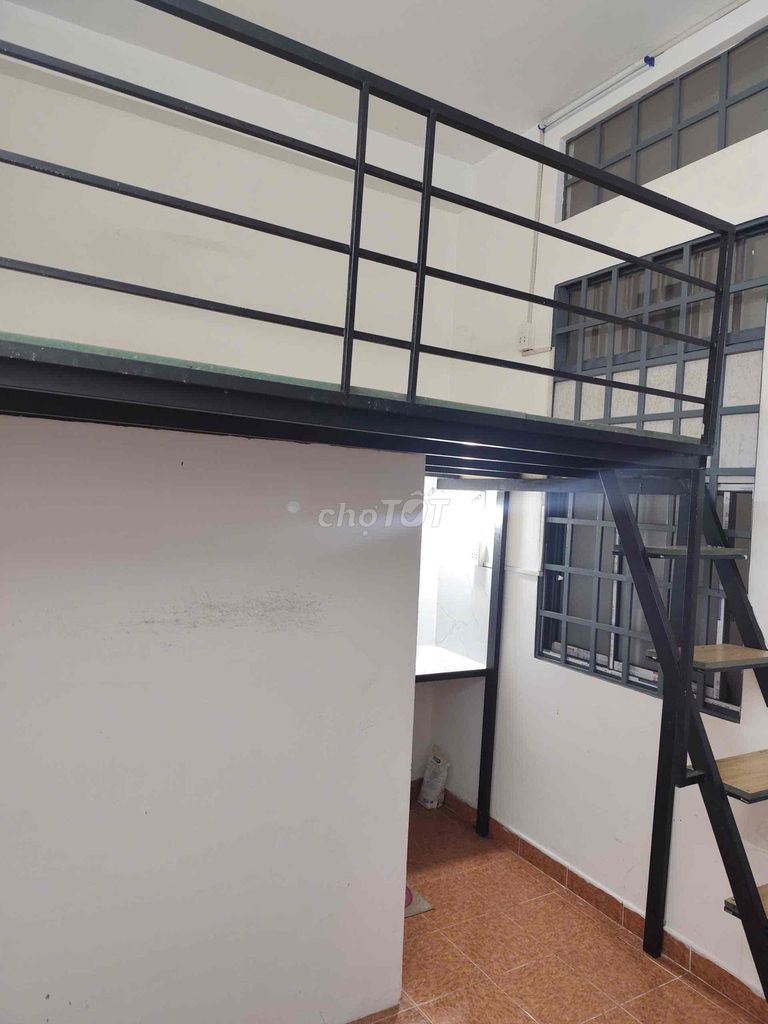 Clear 1 Room 0-2.