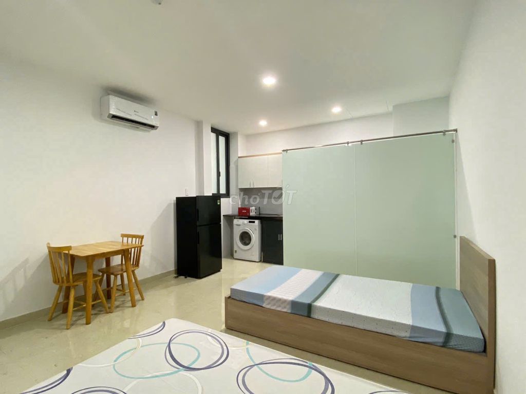 The motel is 25 meters wide, Số 1 Li Man, P. New Shun