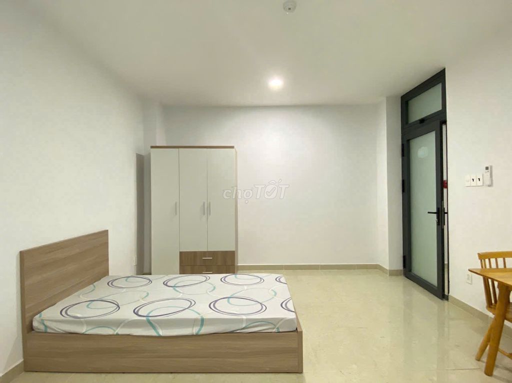 The motel is 25 meters wide, Số 1 Li Man, P. New Shun