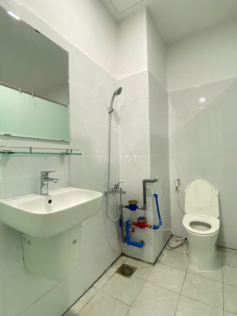 The motel is 25 meters wide, Số 1 Li Man, P. New Shun