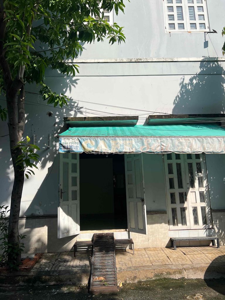 Rent a guard room-- Bình Lợi-- 5 million a month.
