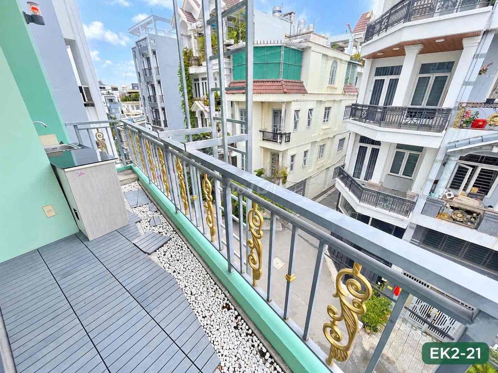 The balcony studio is wide open.