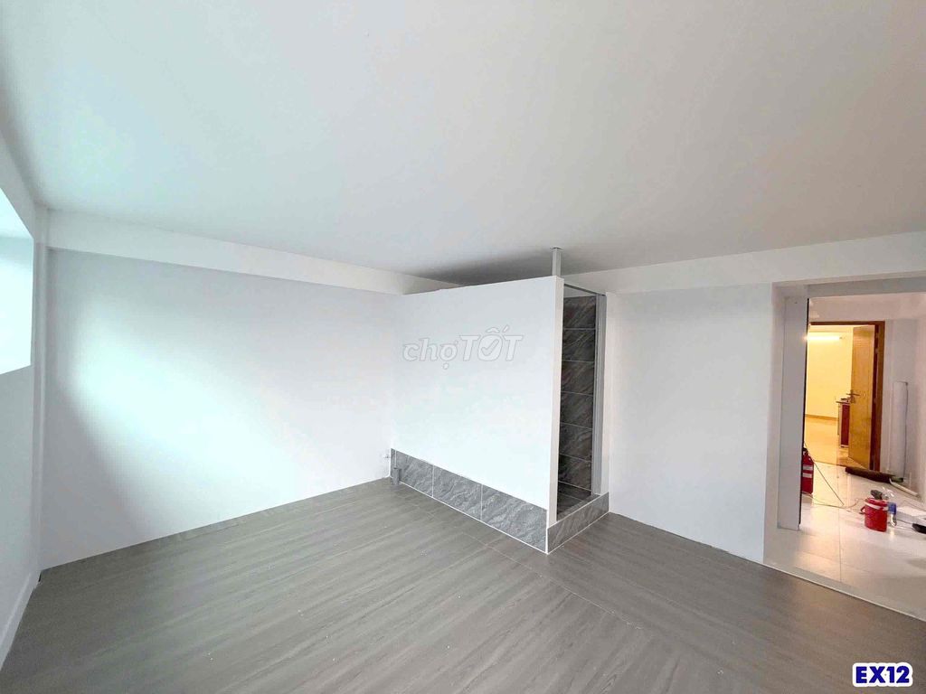 Studios are available at Trần Thị Năm.