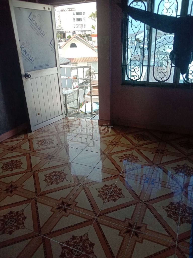 Rent room 16 m2