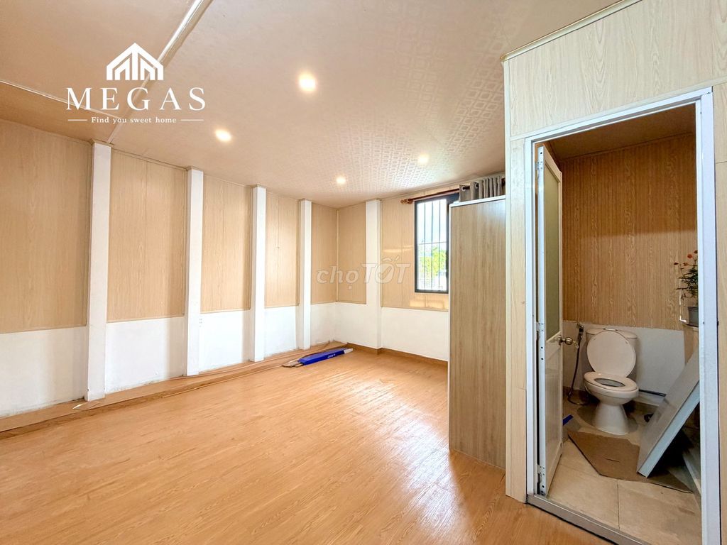 Close-to-high interior room Y-y-Yea-y is only 4 million.
