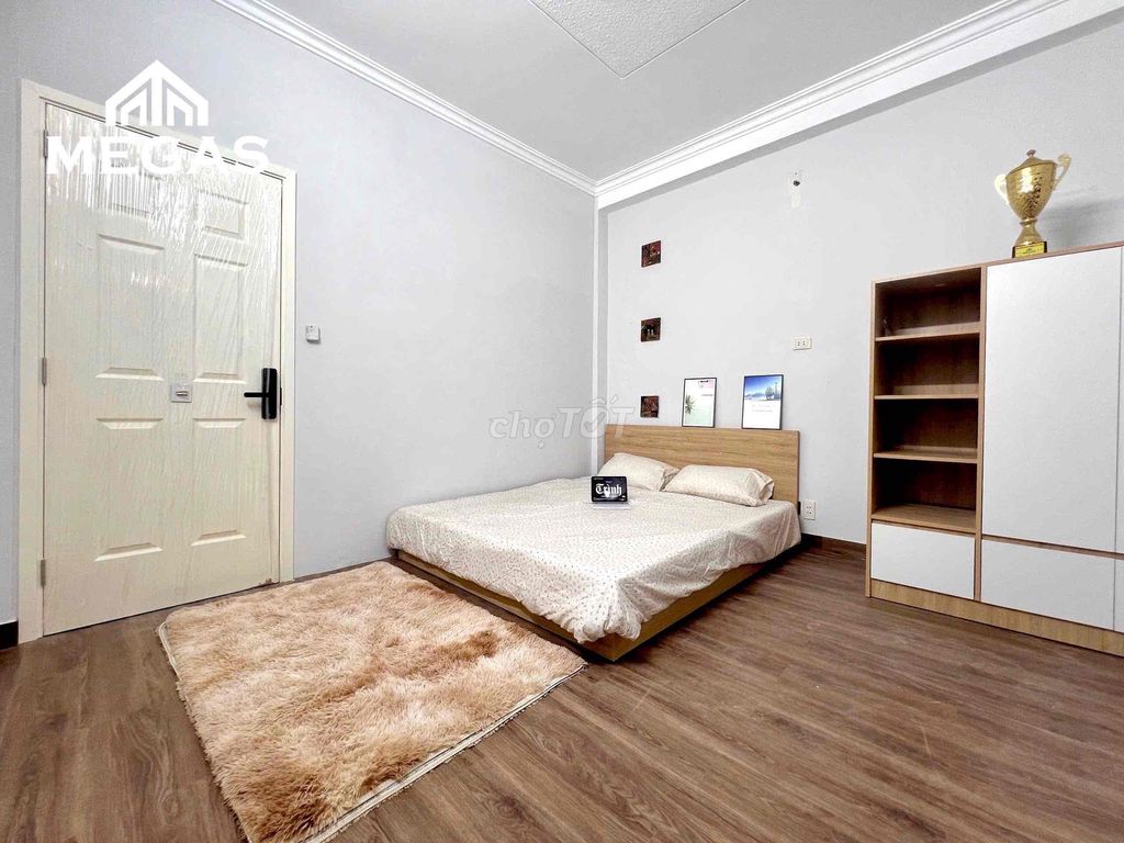 Studio Full Seven near Aeon Mall
