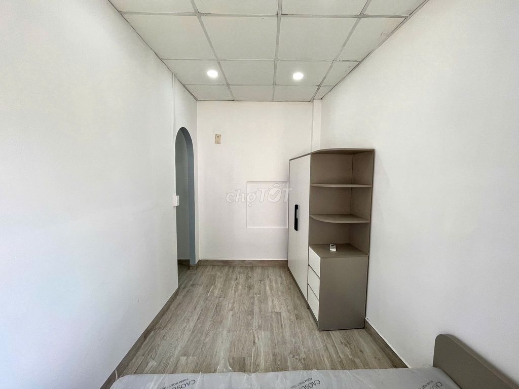 A full interior kitchen near the financial-industrial University.