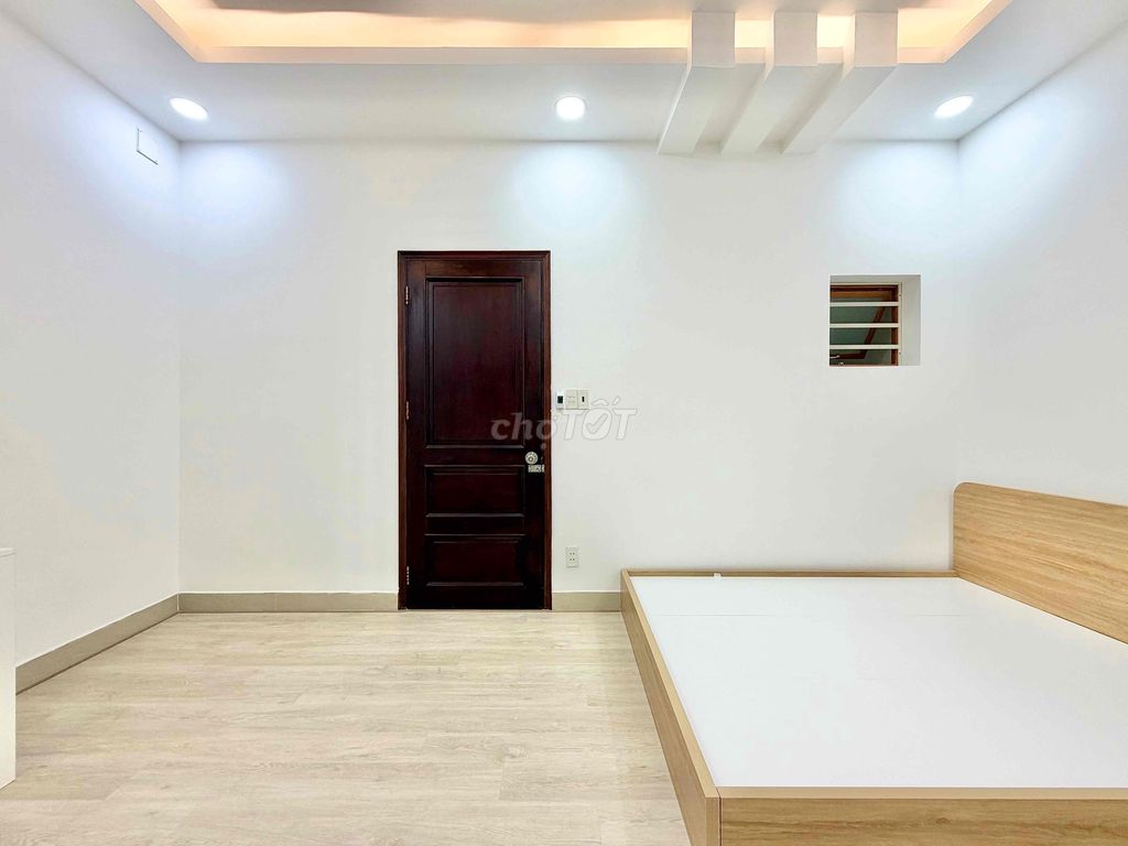 The brothers need a stu room that's super big, and it's just around four million.