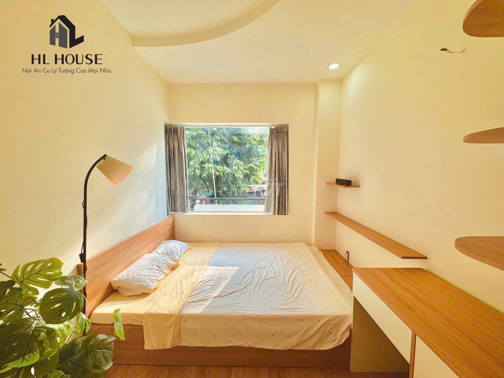Rent a hotel room from 4 million.