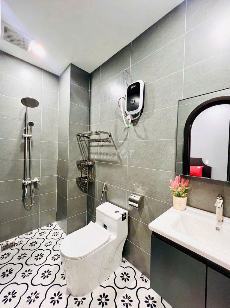 Rent Bình Tân for $3 million.