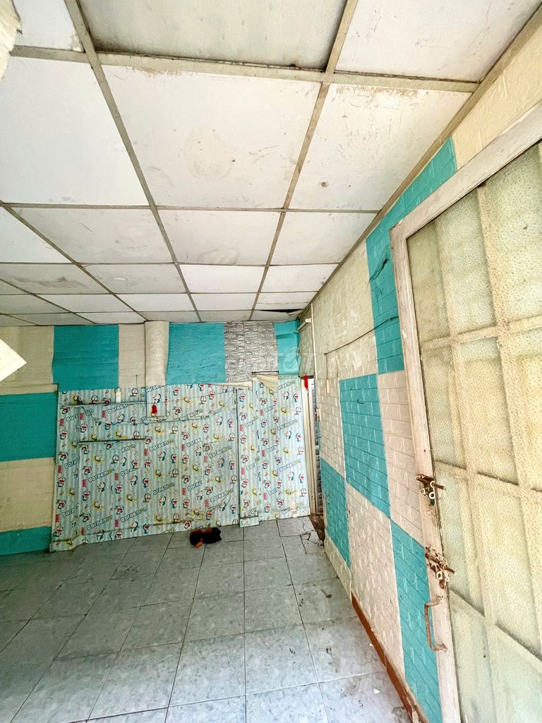 Rent a low-cost Bình Chánh hotel.