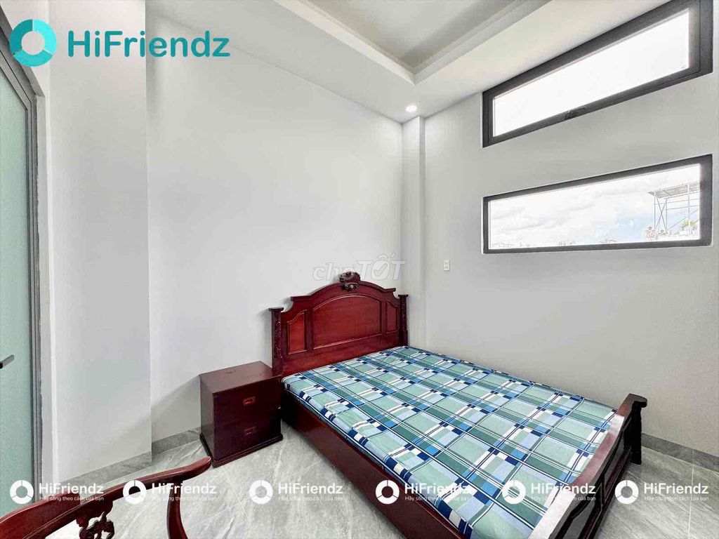 A full-in-house bedroom near youart's most useful