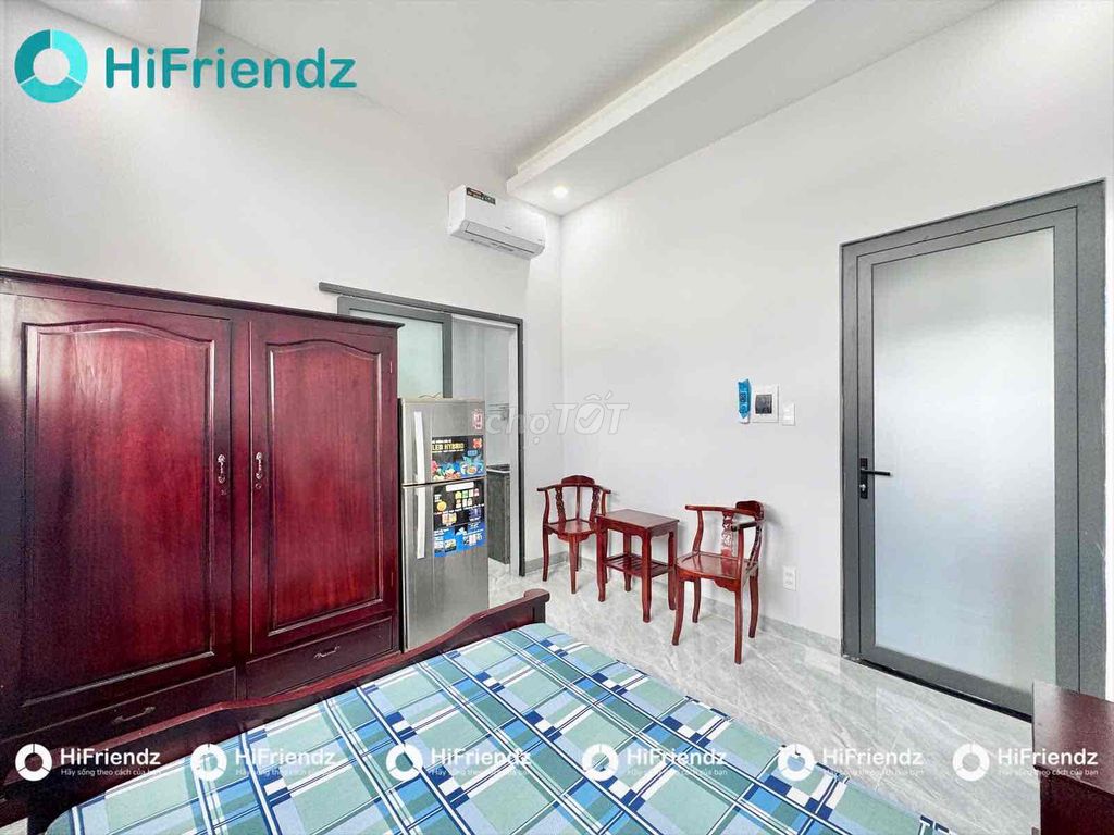 A full-in-house bedroom near youart's most useful
