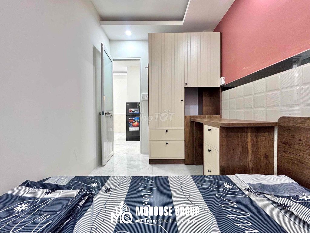 Two bedrooms full of furniture near Phạm Văn Bạch -- republic.