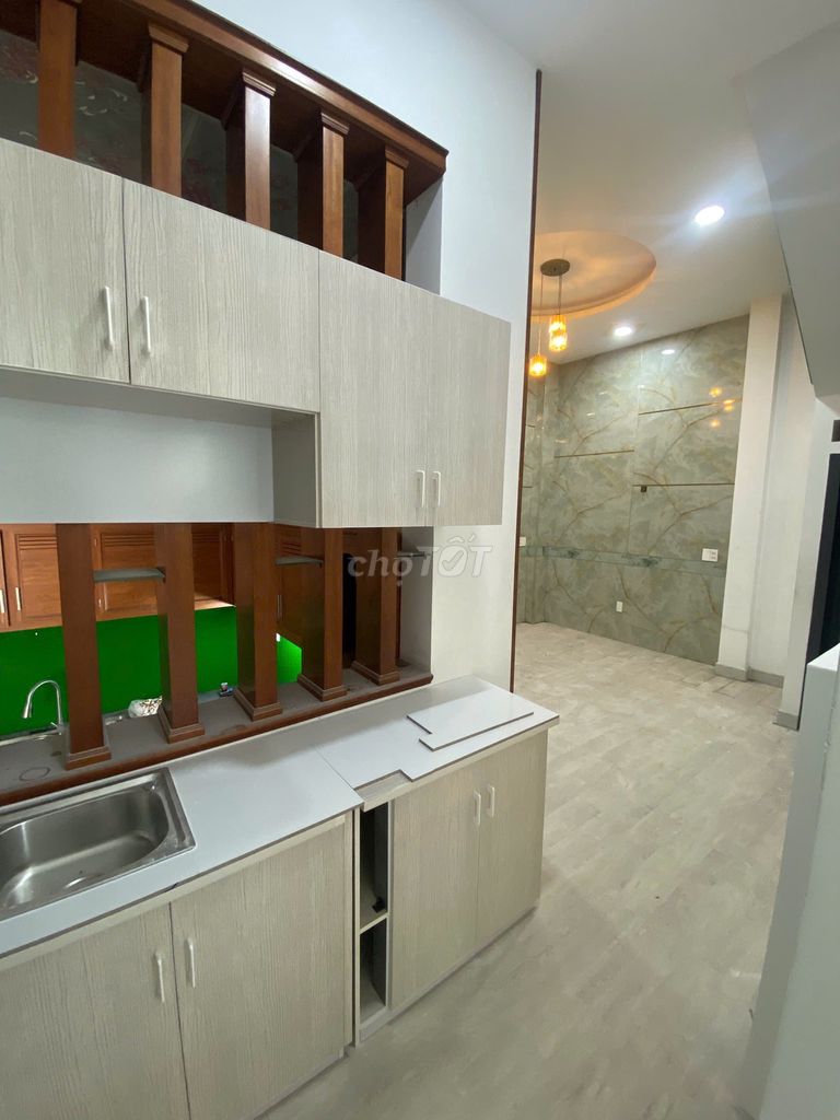 Rent Quang Trung, 26 m2