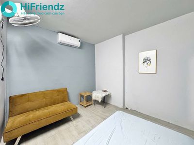 The two-size factory-basing apartment at the University of Fine Arts, umfm