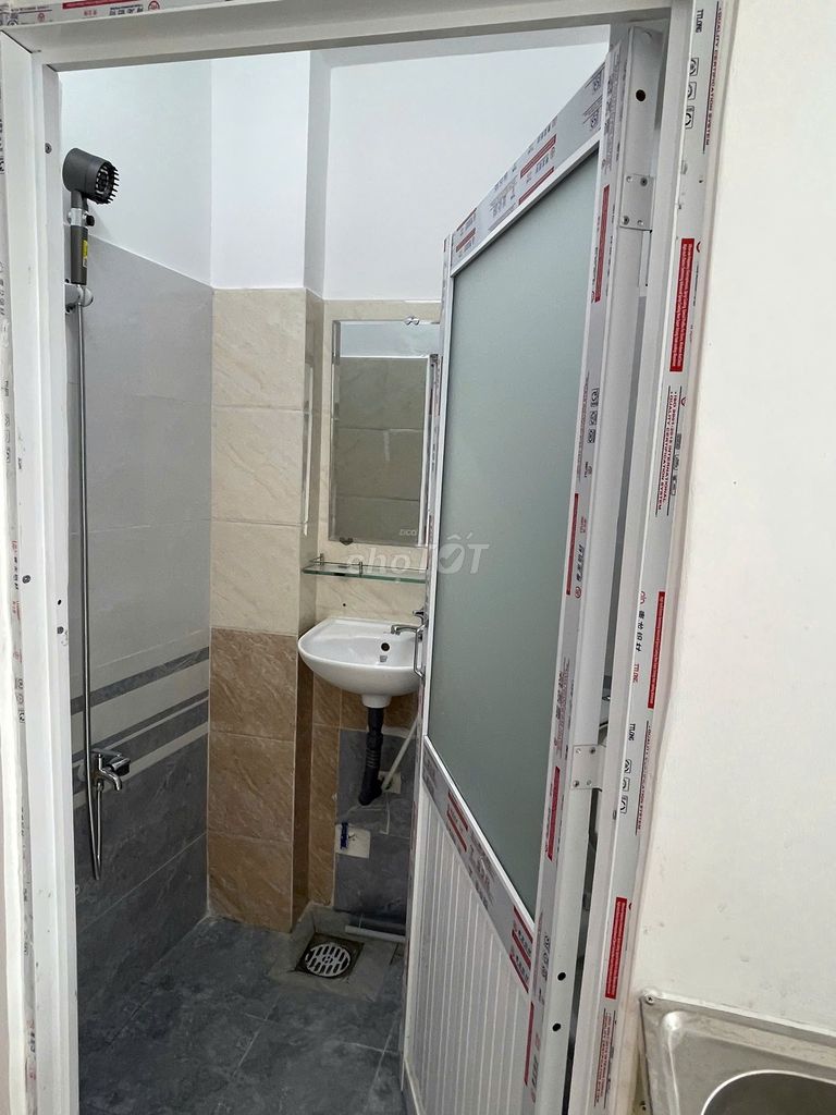 Super cheap - 2 window bedrooms near Phan Phú Nhuận - 5.