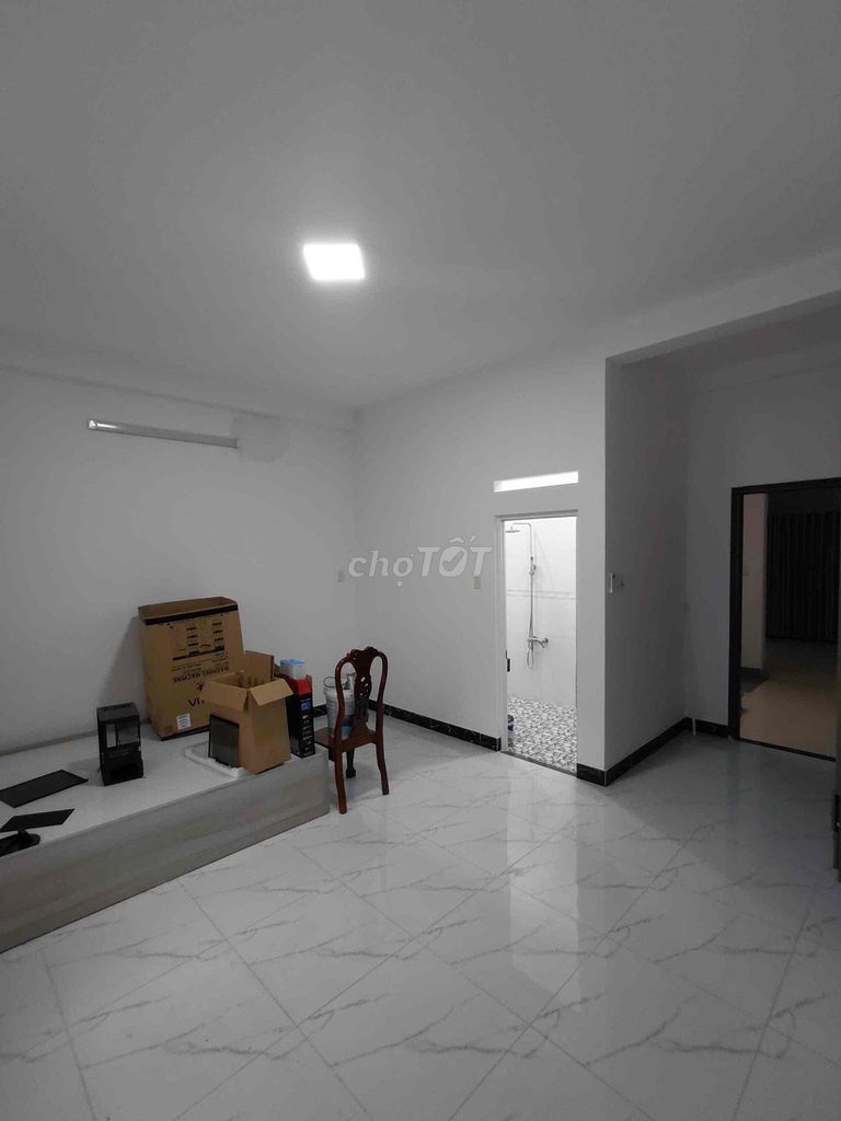 Rooms with air conditioning, closets, beds.