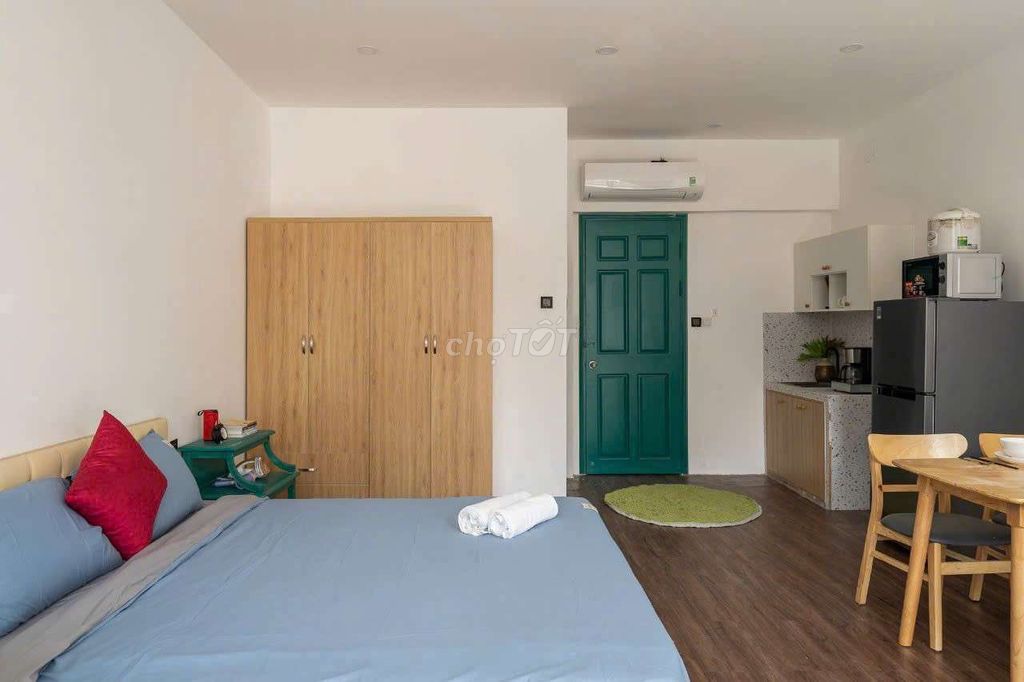 Studio full interior - supercol